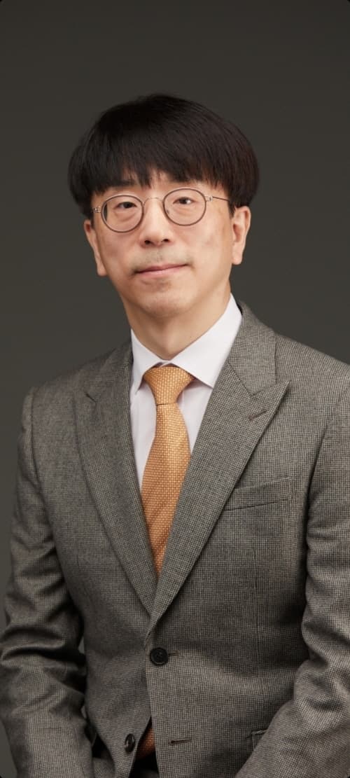 Representative Attorney Heechan Jeong